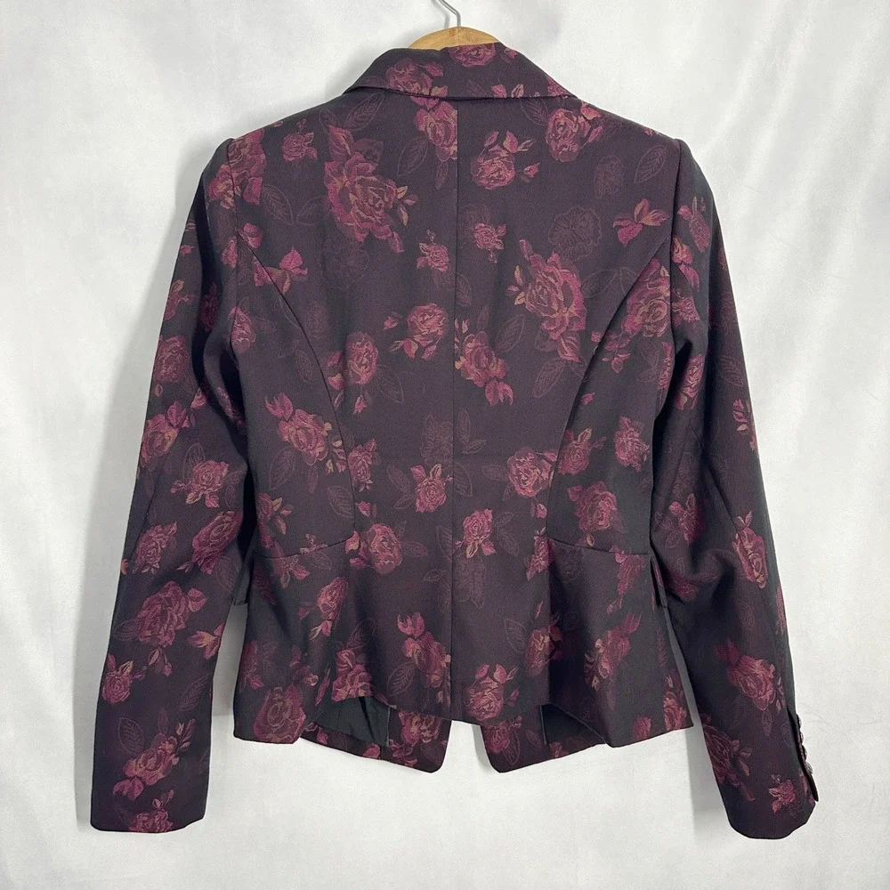 WHBM Burgundy Floral Rose Single Button Blazer Women's Size 12 gold crest button - Picture 9 of 14